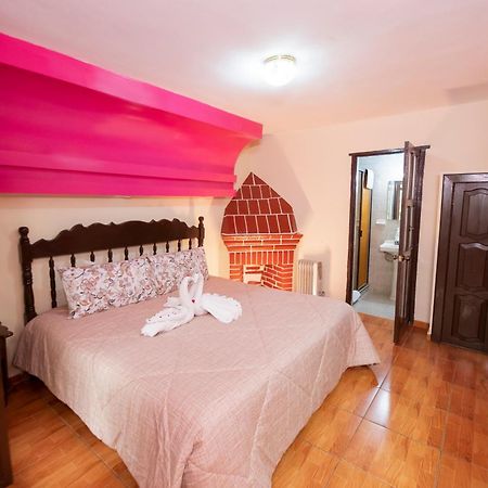 Hotel D'Monica San Cristóbal de Las Casas المظهر الخارجي الصورة