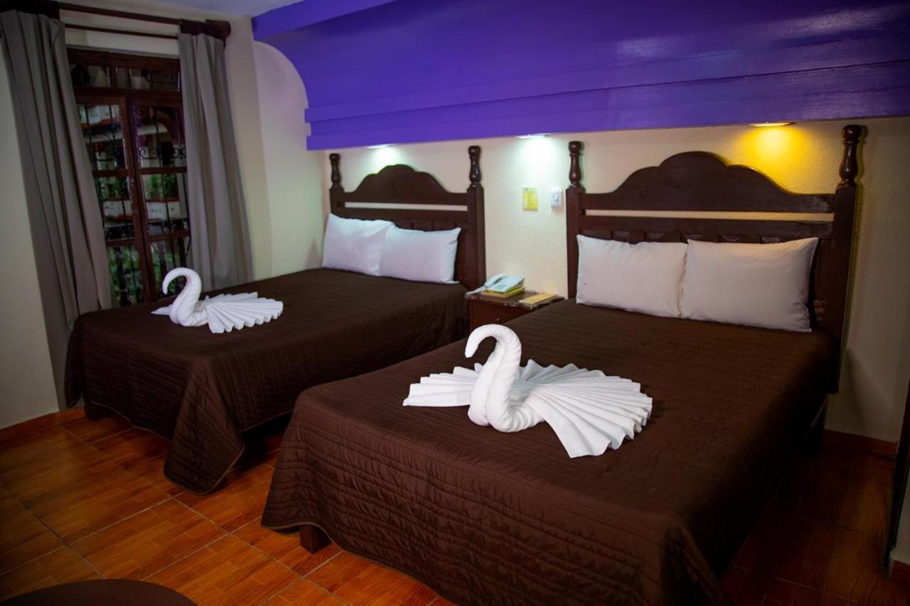 Hotel D'Monica San Cristóbal de Las Casas المظهر الخارجي الصورة