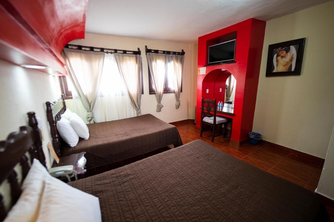 Hotel D'Monica San Cristóbal de Las Casas المظهر الخارجي الصورة