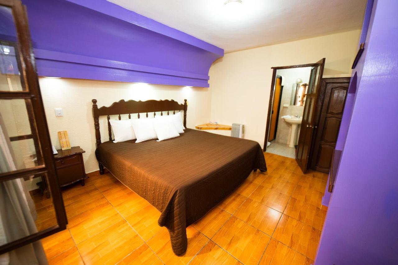 Hotel D'Monica San Cristóbal de Las Casas المظهر الخارجي الصورة