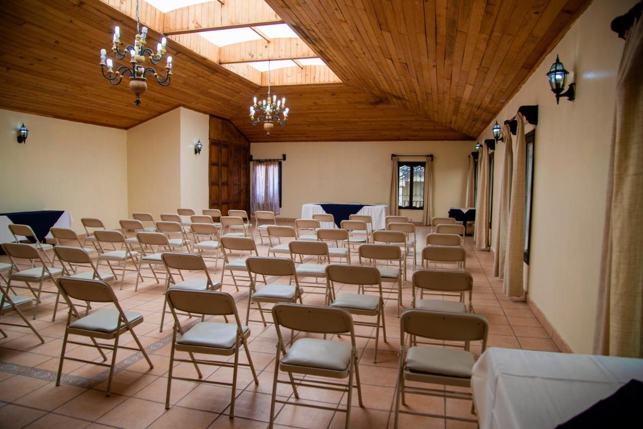 Hotel D'Monica San Cristóbal de Las Casas المظهر الخارجي الصورة