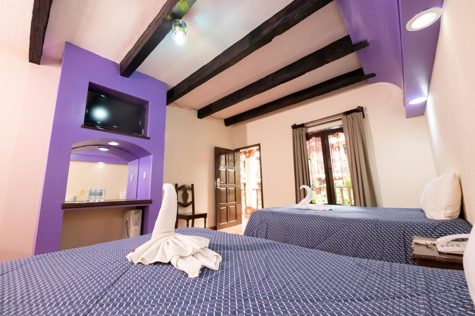 Hotel D'Monica San Cristóbal de Las Casas المظهر الخارجي الصورة