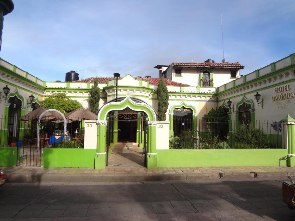 Hotel D'Monica San Cristóbal de Las Casas المظهر الخارجي الصورة